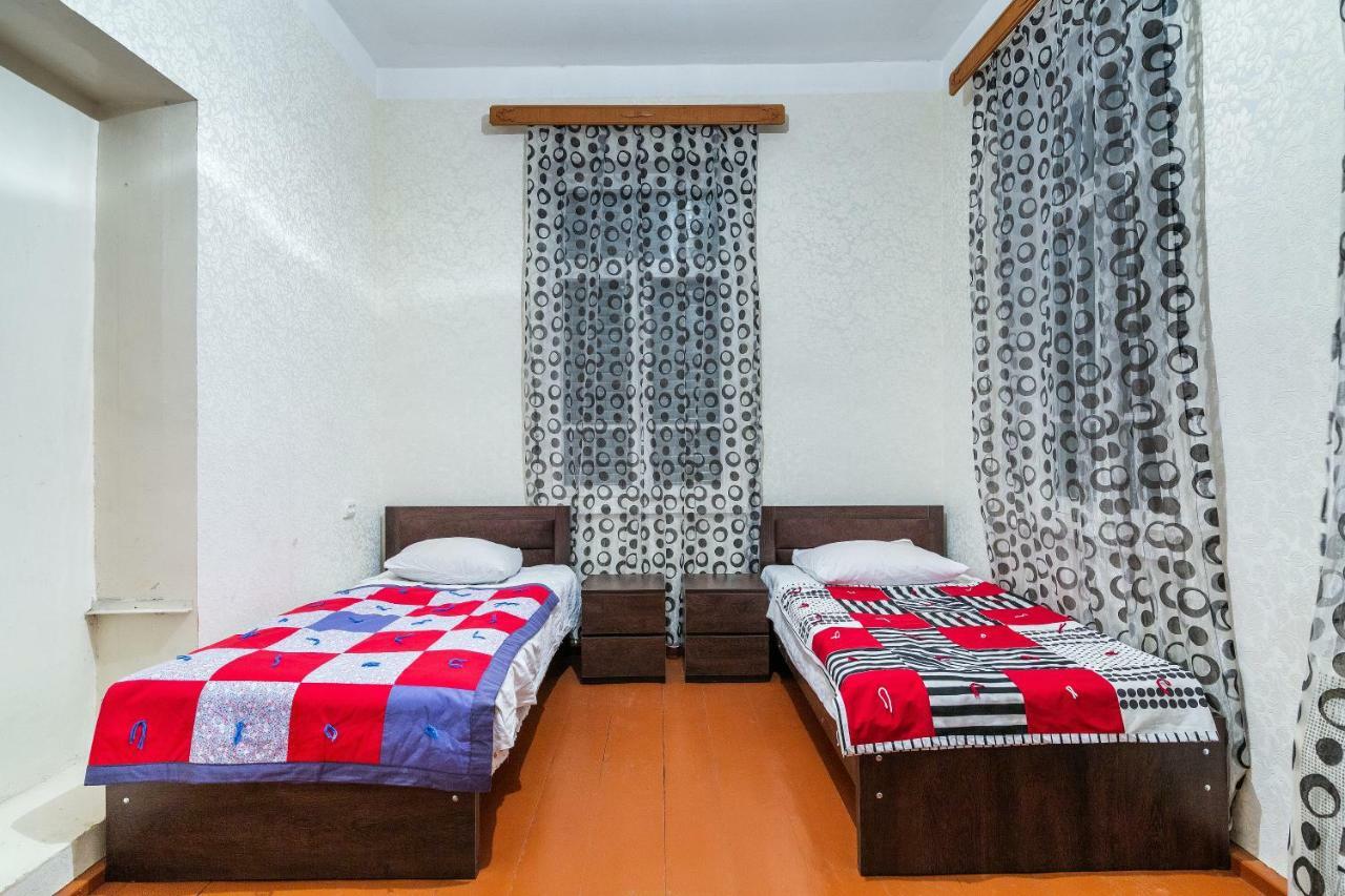 The Kiwi House Hotel Lagodekhi Exterior photo